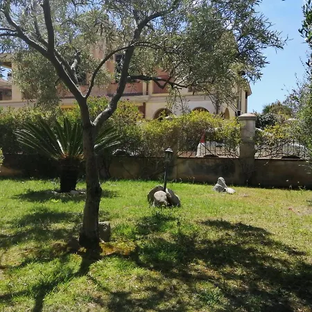 Semesterbostad Casa Singola Ampio Giardino *